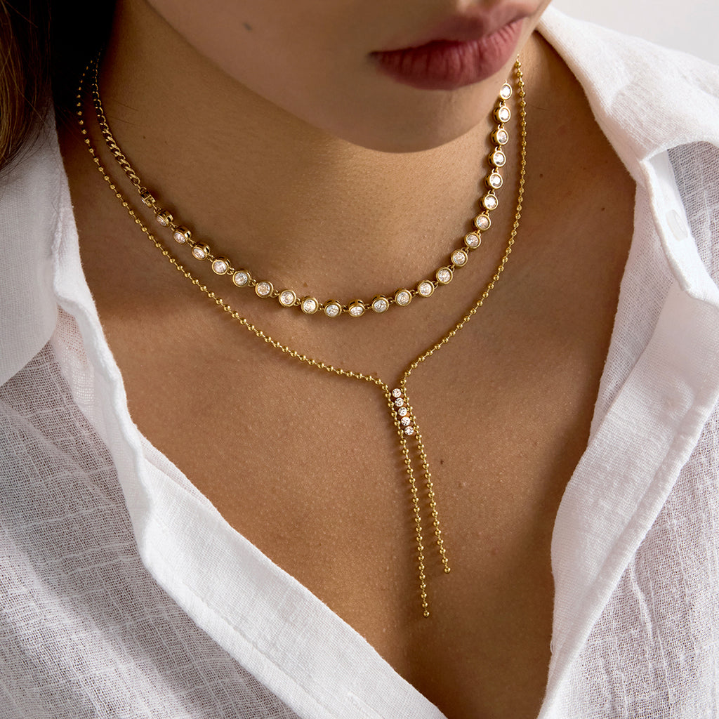Pavé line necklace