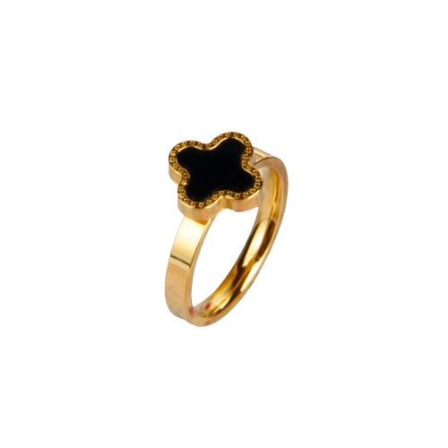 Clover Ring